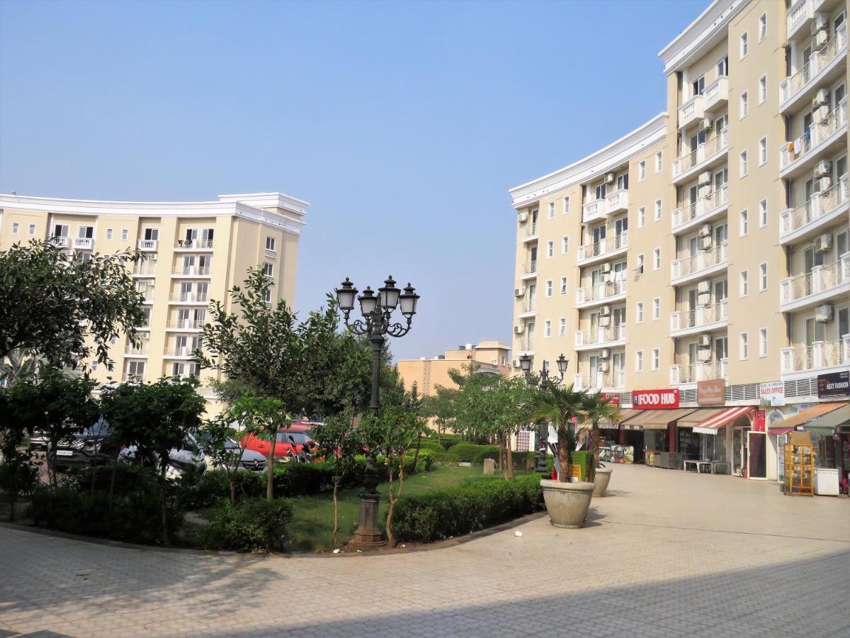 Vrindavan Inn Exterior foto